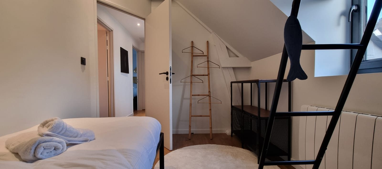 Chambre avec mezzanine pour les enfants